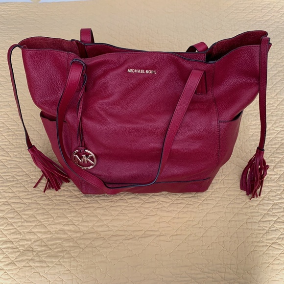 Michael Kors Large Leather Red Tote with Tassels - Picture 1 of 16